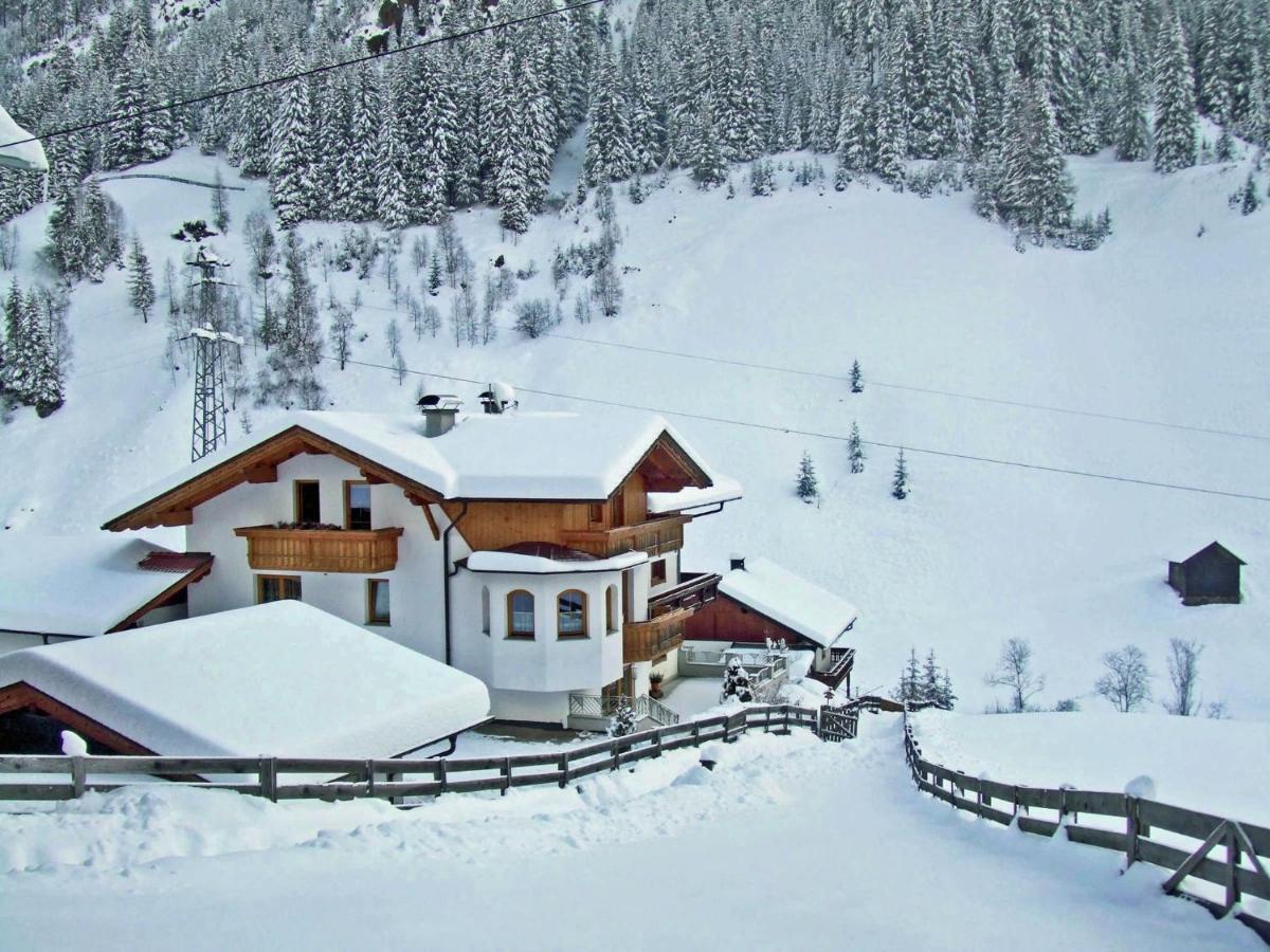 Home With A Wooden Decor And Full Of Atmosphere Außervillgraten Exterior foto